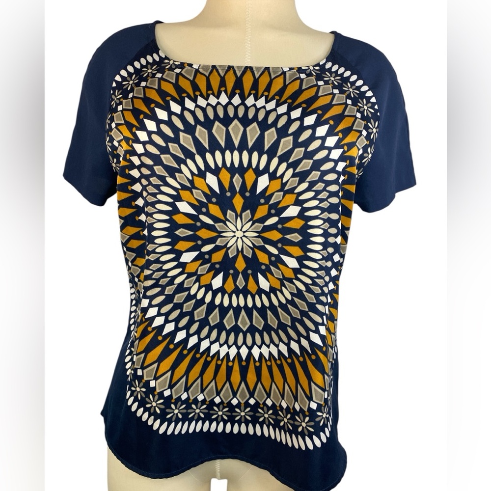 Banana Republic Navy and Gold Geometric Women's Top Small
